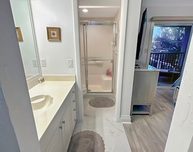 1130 Swallow Avenue - Photo Thumbnail 20