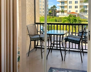 1130 Swallow Avenue - Photo Thumbnail 4