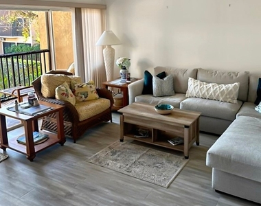 1130 Swallow Avenue - Photo Thumbnail 6