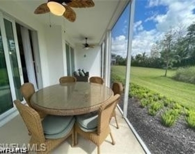 2548 Seychelles Drive - Photo Thumbnail 7