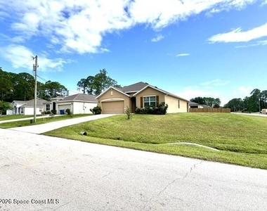 392 Ocarina Street Sw - Photo Thumbnail 30