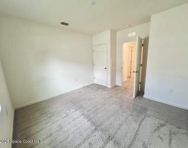392 Ocarina Street Sw - Photo Thumbnail 22
