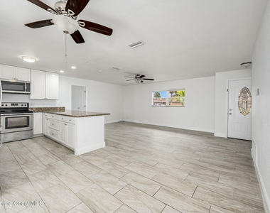 1730 E Riviera Drive - Photo Thumbnail 4