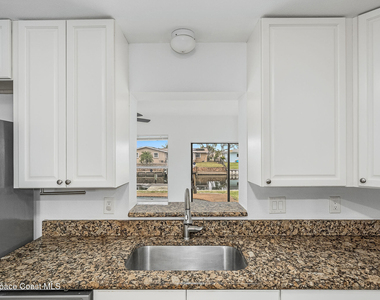 1730 E Riviera Drive - Photo Thumbnail 8