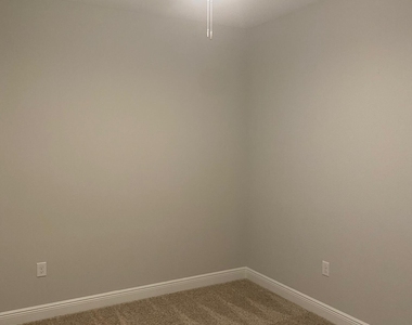 2680 Ballydoyle Lane - Photo Thumbnail 13