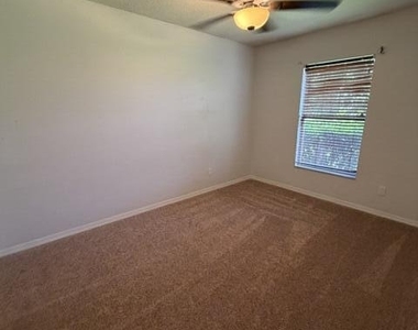 5340 Wild Cinnamon Drive - Photo Thumbnail 16
