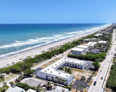 904 Wave Crest Avenue - Photo Thumbnail 1