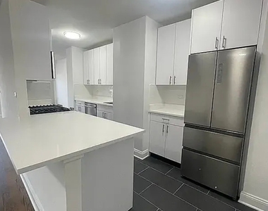 E 89 St - Photo Thumbnail 1