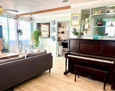 2830 48th Street S - Photo Thumbnail 5