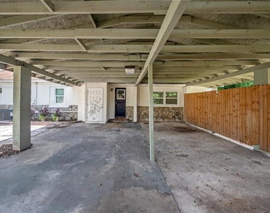 2307 E Osborne Avenue - Photo Thumbnail 18