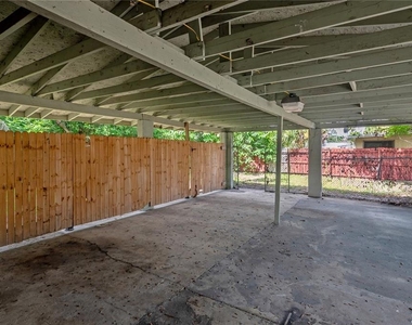2307 E Osborne Avenue - Photo Thumbnail 17