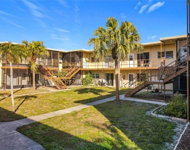 5396 4th Street N - Photo Thumbnail 3