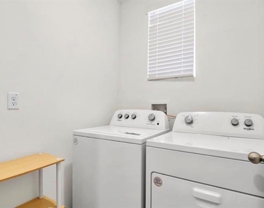 35724 Sunflower Hill Dr - Photo Thumbnail 6