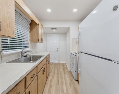 1714 53rd Street S - Photo Thumbnail 8