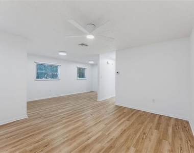 1714 53rd Street S - Photo Thumbnail 6