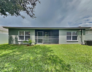 1629 Maximilian Drive - Photo Thumbnail 1