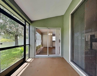 1629 Maximilian Drive - Photo Thumbnail 2