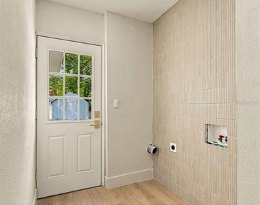 3946 Helena Street Ne - Photo Thumbnail 25