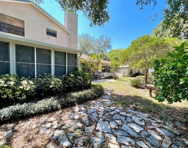 2124 Rivers Edge Court - Photo Thumbnail 32