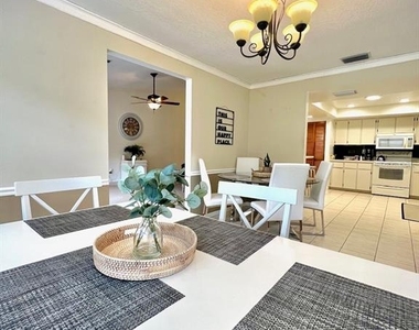 2124 Rivers Edge Court - Photo Thumbnail 8