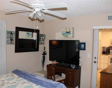 14130 Rosemary Lane - Photo Thumbnail 13