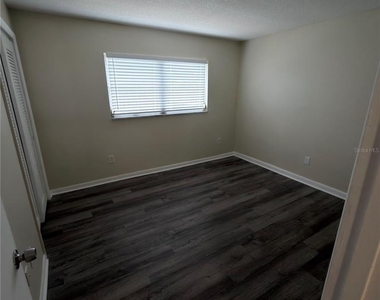 1405 N Saturn - Photo Thumbnail 13