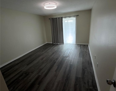 1405 N Saturn - Photo Thumbnail 9