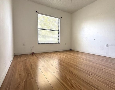 2944 58th Avenue N - Photo Thumbnail 12