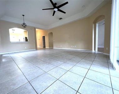 4615 Dunnie Drive - Photo Thumbnail 9