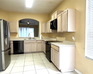 4615 Dunnie Drive - Photo Thumbnail 17