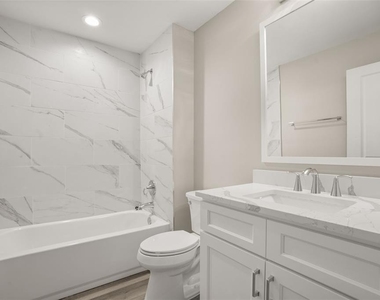 1412 W Harvard Street - Photo Thumbnail 14