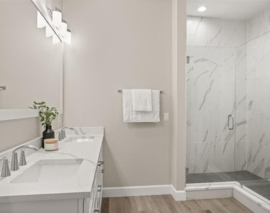 1412 W Harvard Street - Photo Thumbnail 19