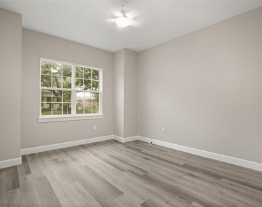 1412 W Harvard Street - Photo Thumbnail 25