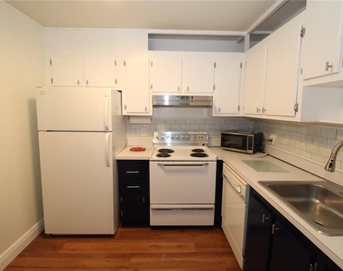 2202 Clubhouse Drive - Photo Thumbnail 8