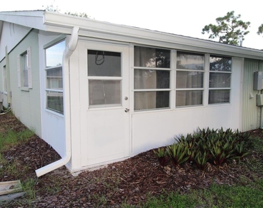 2202 Clubhouse Drive - Photo Thumbnail 21