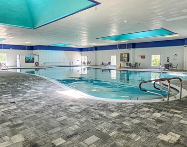 2202 Clubhouse Drive - Photo Thumbnail 25