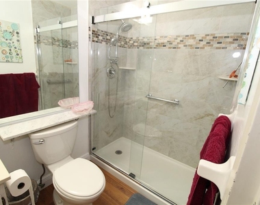 2202 Clubhouse Drive - Photo Thumbnail 16