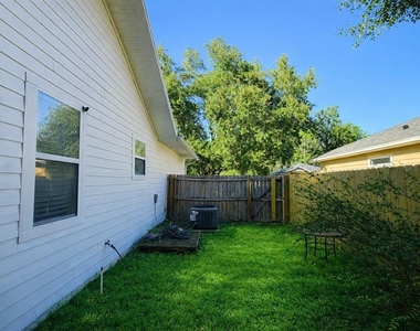 14271 Nw 10th Road - Photo Thumbnail 17
