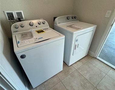257 Citrus Pointe Drive - Photo Thumbnail 13