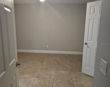 5140 Conroy Road - Photo Thumbnail 7