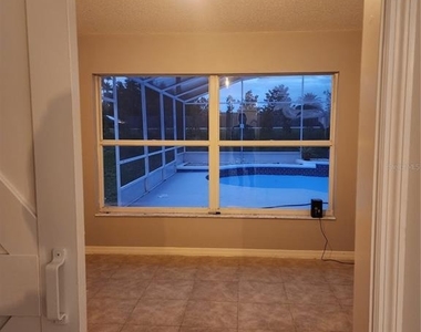 2883 Picadilly Circle - Photo Thumbnail 16