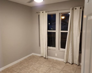 2883 Picadilly Circle - Photo Thumbnail 18