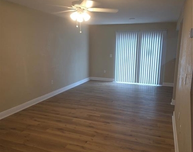 1836 N Crystal Lake Drive - Photo Thumbnail 2