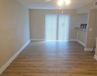 1836 N Crystal Lake Drive - Photo Thumbnail 3