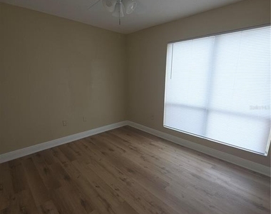 1836 N Crystal Lake Drive - Photo Thumbnail 11