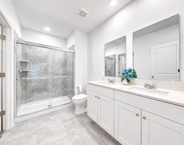 688 Sand Pine Ln - Photo Thumbnail 13
