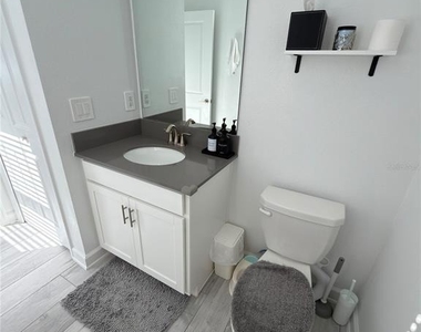 3065 Ella Way - Photo Thumbnail 3