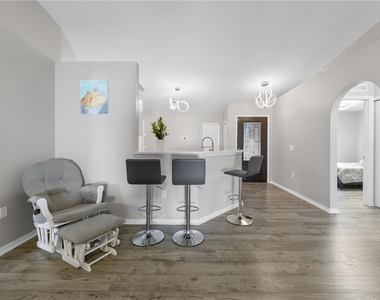 785 Welch Hill Circle - Photo Thumbnail 12