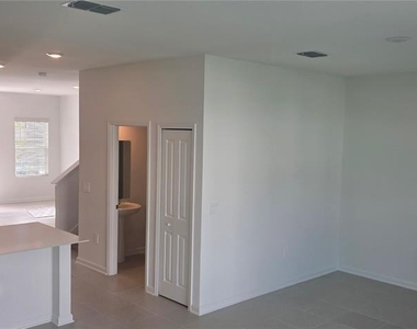 3224 Namaste Dr - Photo Thumbnail 1