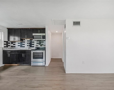 723 24th Street Nw - Photo Thumbnail 2